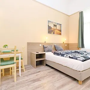 Vaci , Budapest Hongrie